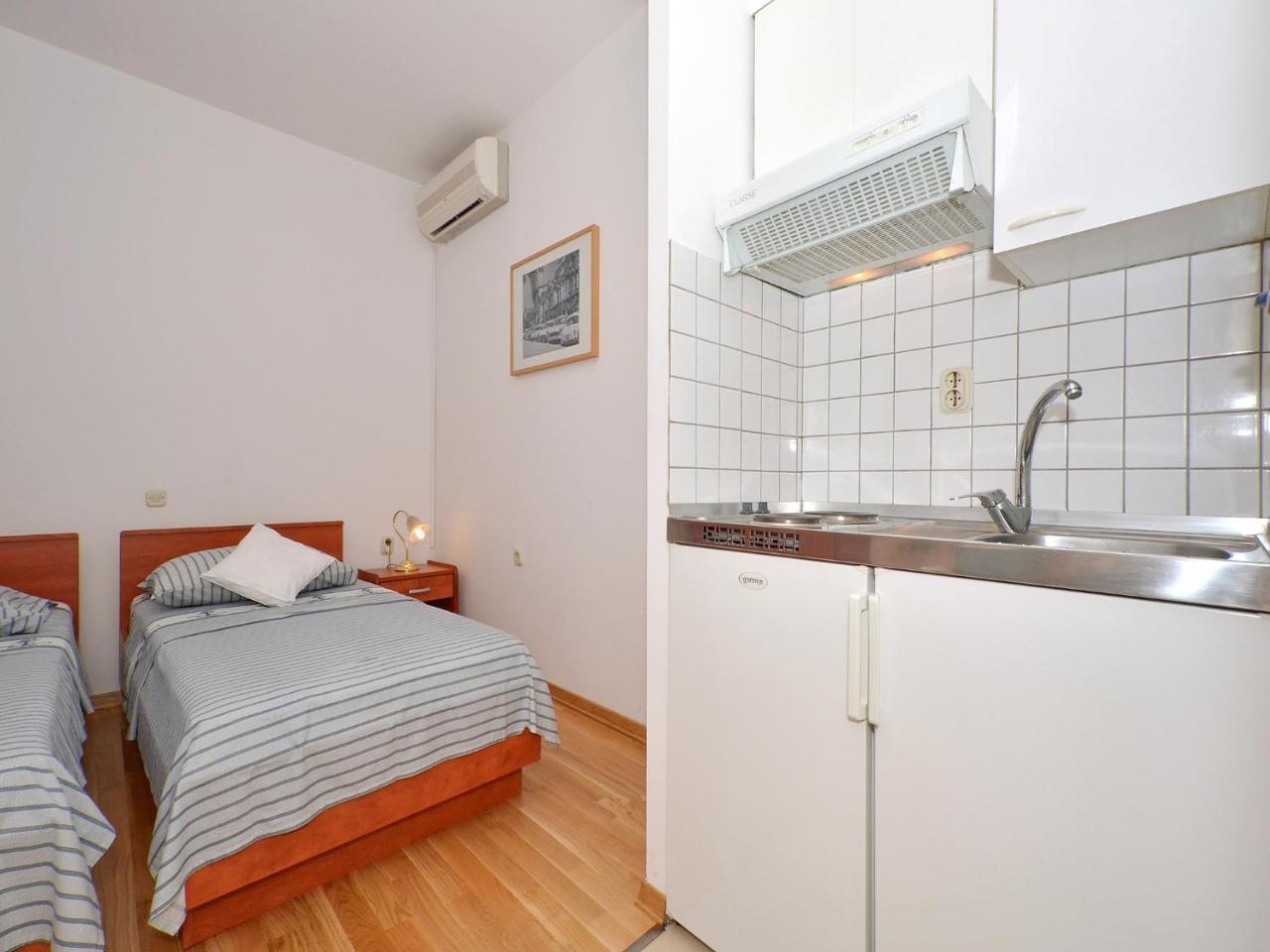 Apartments Nera Podstrana Dış mekan fotoğraf