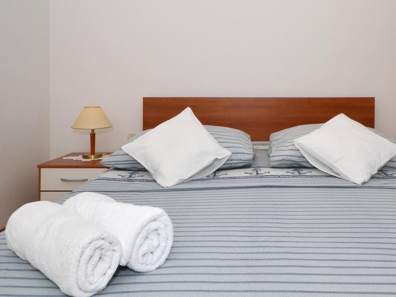 Apartments Nera Podstrana Dış mekan fotoğraf
